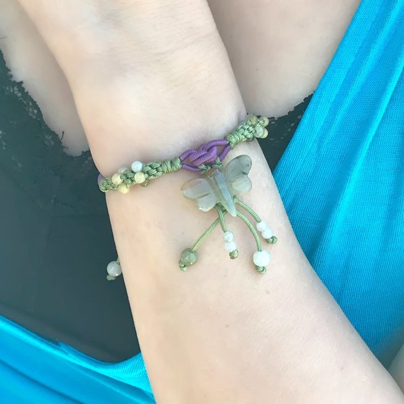 Beautiful and Elegant Dragonfly Handmade Jade Bracelet - Picture 5 of 5
